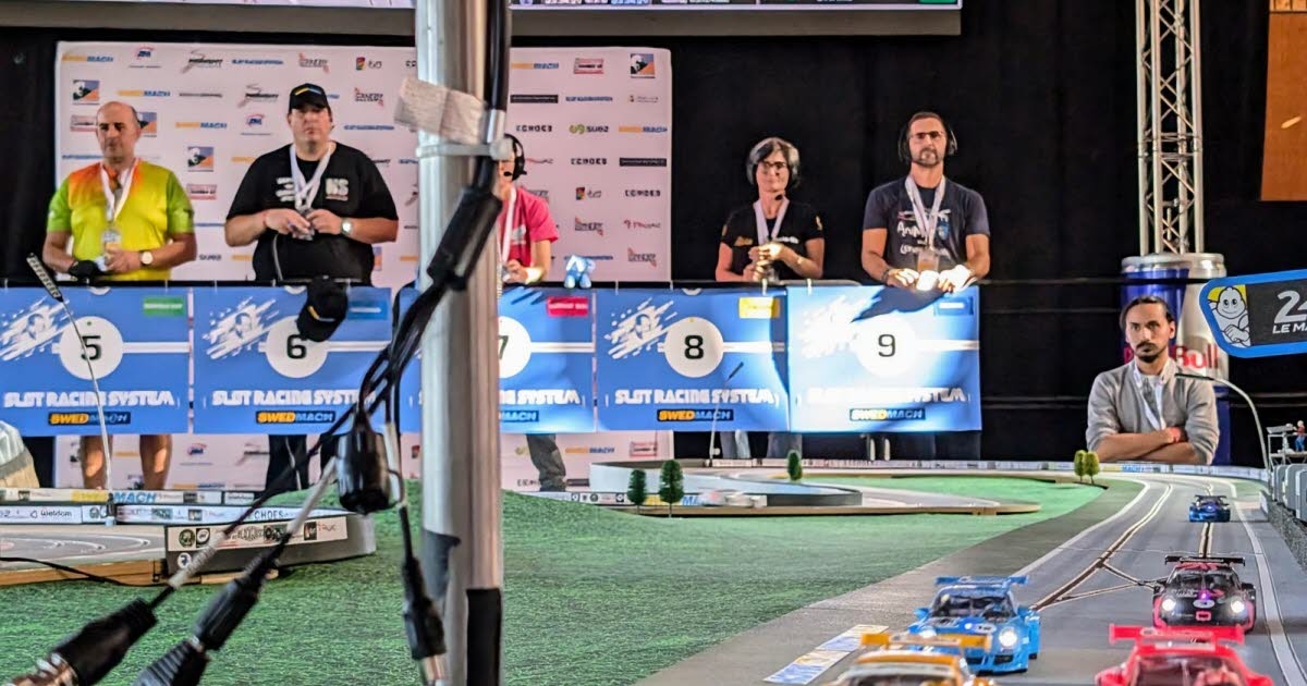 Ostwald. The 24 Hours of Le Mans in miniature: the crazy race of small cars on an electric circuit
