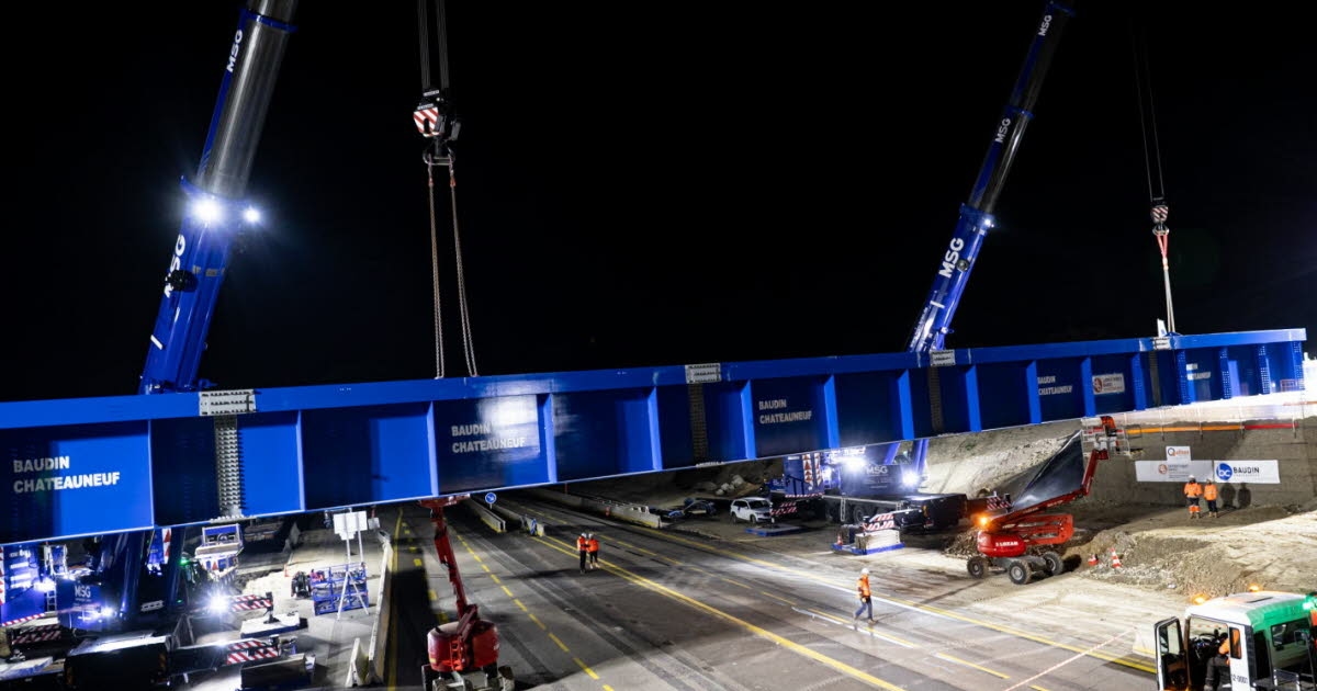 Üç Sınır. Saint-Louis'deki 5A3F Şantiyesi: Altı Saat Erken, Gece Yarısı Geçici Köprü Kurulumu