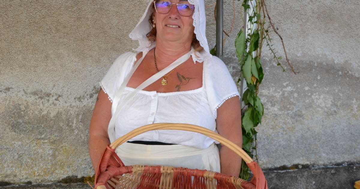La Tagnière. «Aprendí a tejer cestas en un club»: el festival medieval introduce a los visitantes a los oficios antiguos.