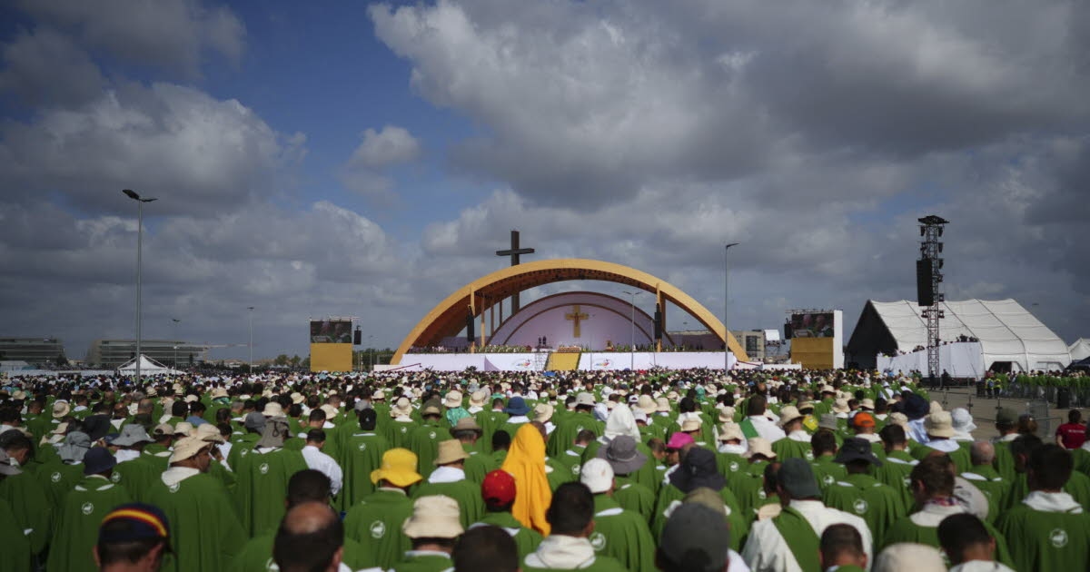 Itália: Mais de um milhão de fiéis compareceram à missa de encerramento do Jubileu celebrada pelo Papa Leão XIV neste domingo.