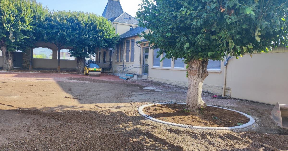 Génelard. Die Renovierung des Hofes der Jeannette-Guyot-Schule ist im Gange.