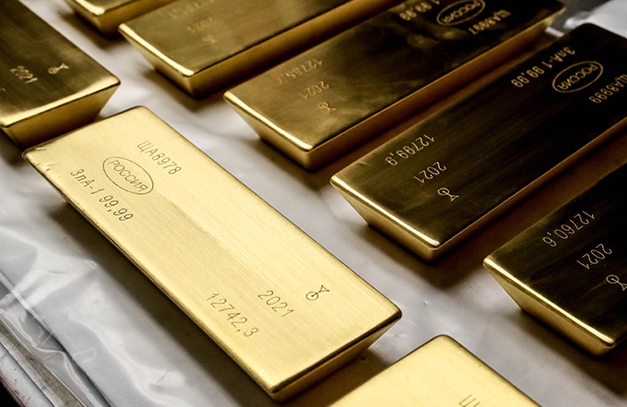Rosfinmonitoring ha segnalato un contrabbando di oro su larga scala dalla Russia
