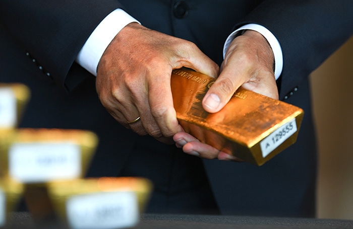 Goldpreise brechen inflationsbereinigten Rekord von 1980