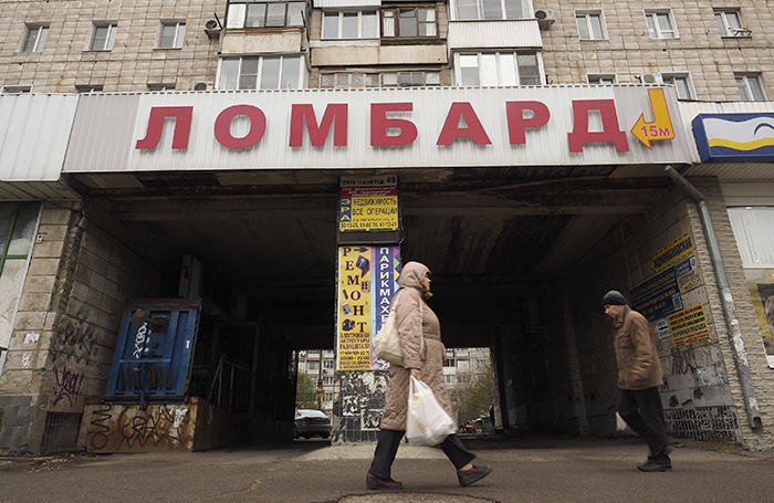 La clientela dei banchi dei pegni in Russia è cresciuta del 12% nella prima metà dell'anno.