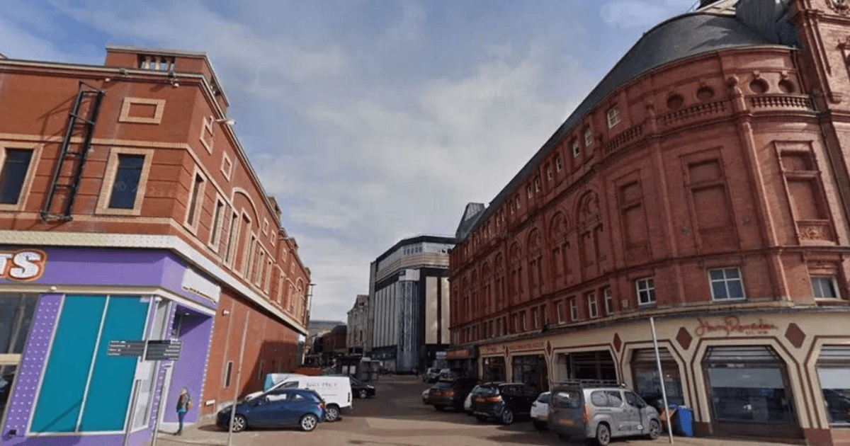 « Urgence » à Blackpool EN DIRECT : les habitants sont invités à « éviter la zone » alors que les rues sont fermées
