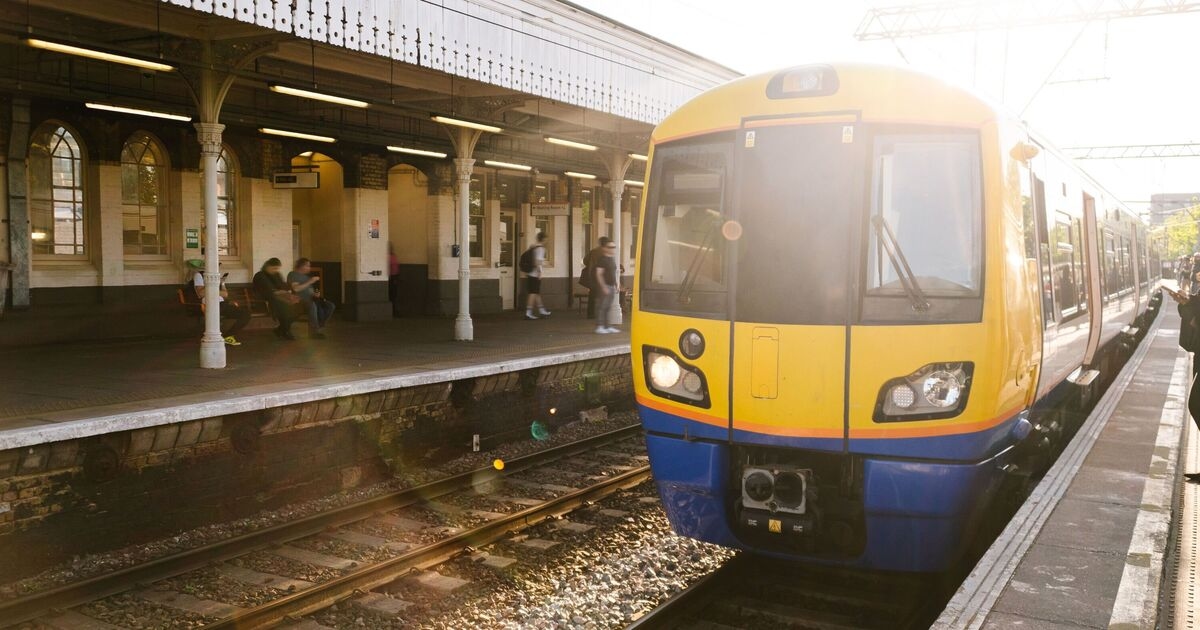 Beautiful little seaside town gets direct train to London 5 years after it 'vanished'