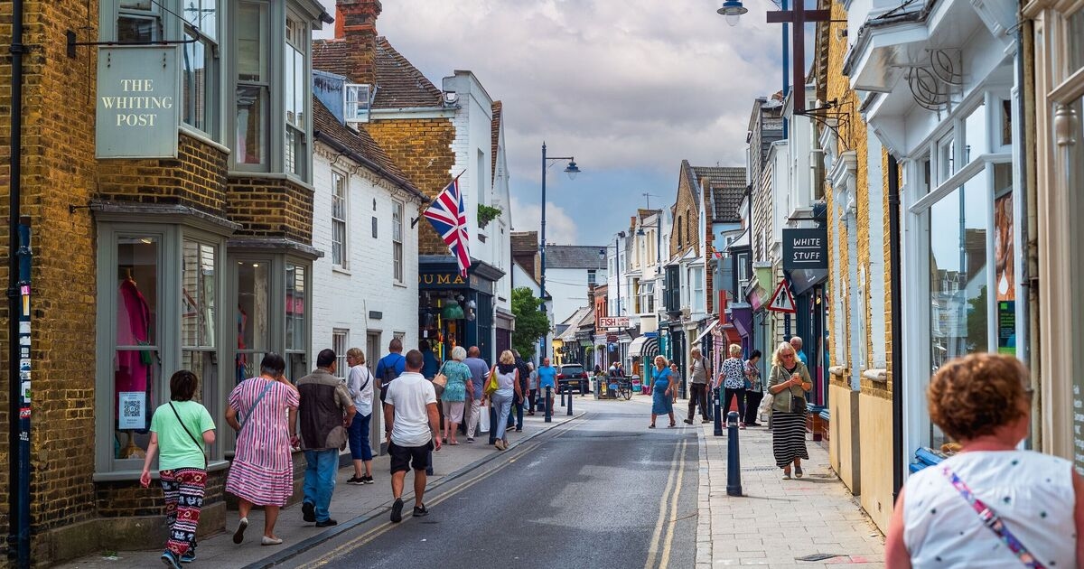 A bela cidade litorânea com 400 lojas independentes - 'a cidade mais amigável da Inglaterra'