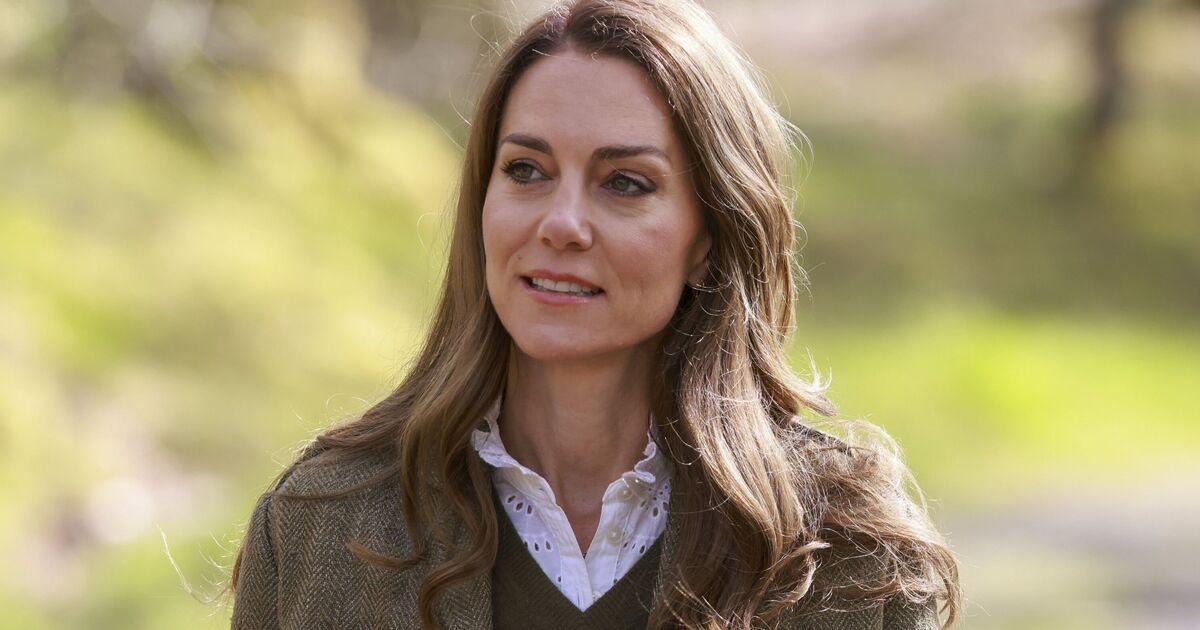 Prenses Kate'in 'kız kardeşi' gibi olan şaşırtıcı kraliyet ailesi üyesi