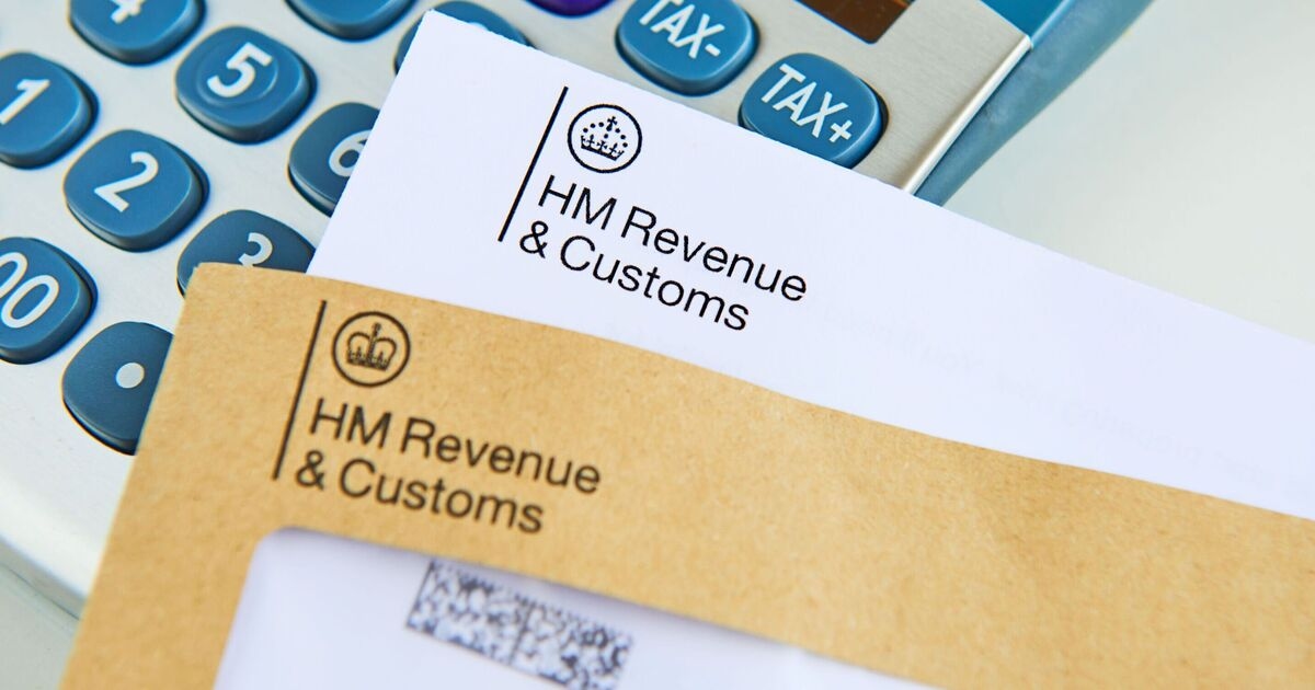 La lutte contre l'évasion fiscale devrait rapporter 900 millions de livres sterling, le Trésor ciblant les employeurs peu scrupuleux