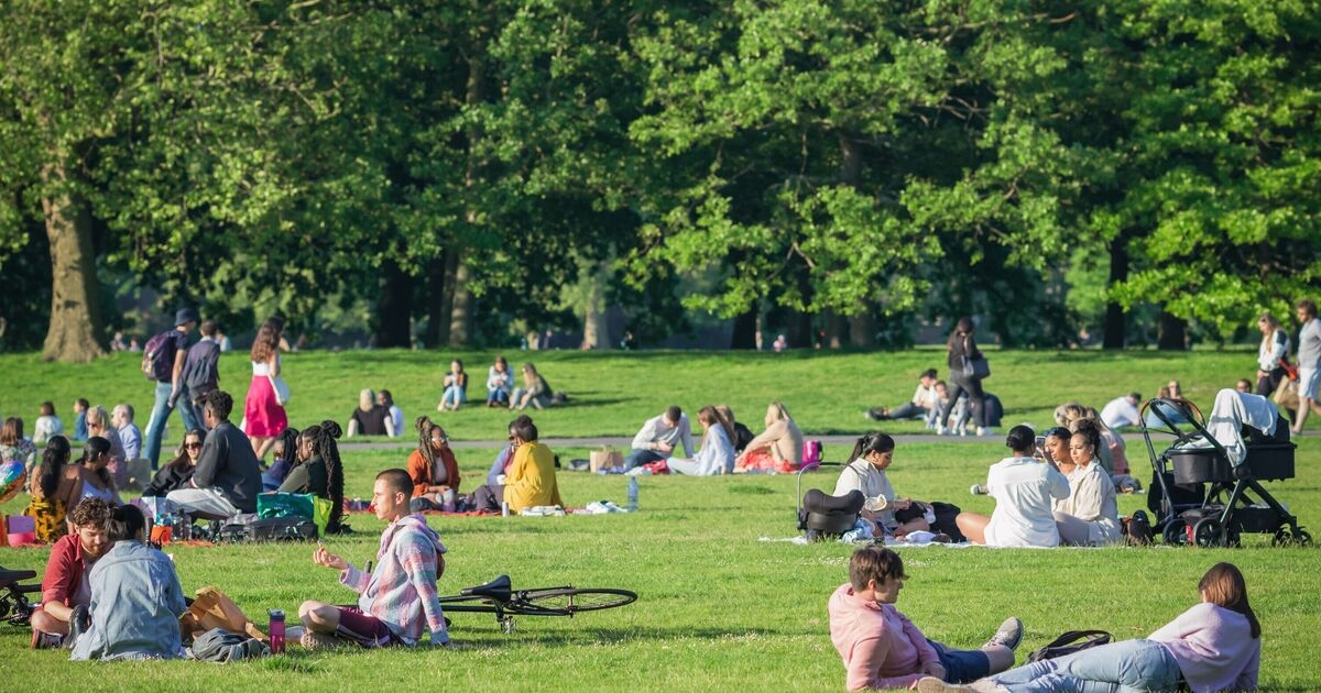 Les prévisions météorologiques à long terme du Met Office mettent en garde contre de nouvelles souffrances liées à la canicule pour les Britanniques en pleine chaleur