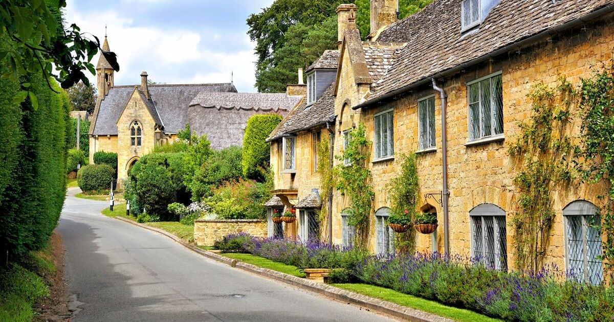 The 19 most beautiful villages in the UK you'll want to move to immediately