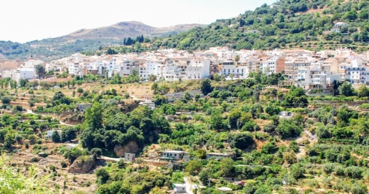 Yerli halkın 'ölümden kaçınmaları' emredilen şirin küçük Avrupa köyü