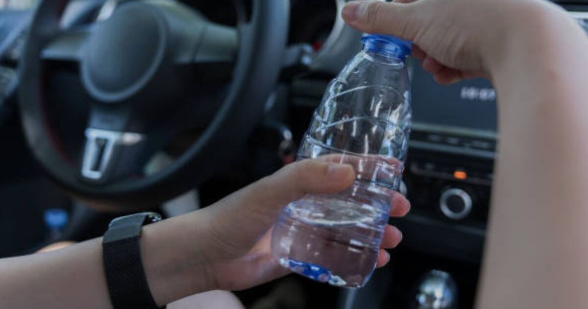 Autofahrer werden aufgefordert, vor Sonntag Wasser aus ihren Autos zu entfernen