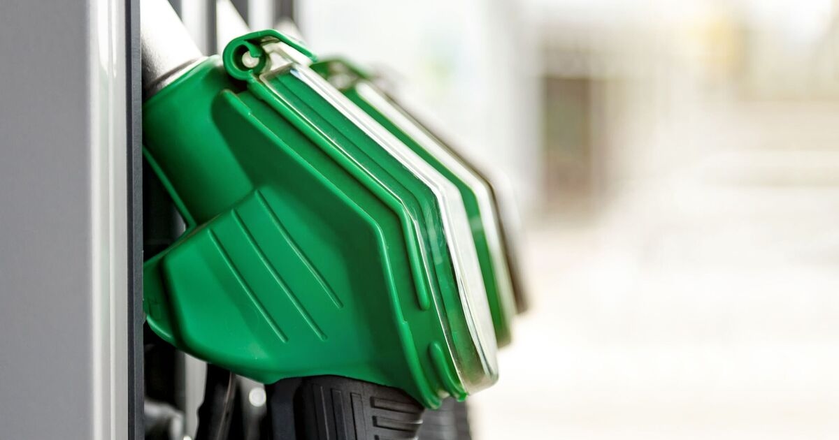 'I’m a finance expert - this is the most important fuel saving tip’