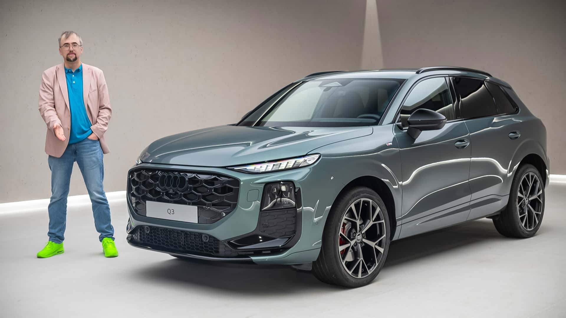 Audi Q3 SUV (2025): все о новой версии и тест-драйв