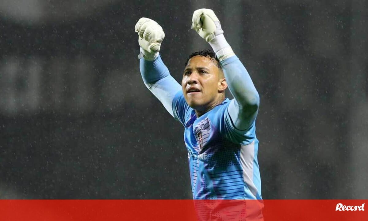 <![CDATA[ Patrick Sequeira esperado amanhã em Pina Manique ]]>