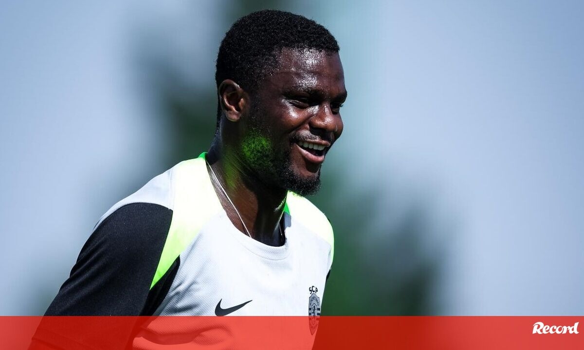 <![CDATA[ Rui Borges decide hoje se convoca Diomande, Maxi Araújo e Morita ]]>