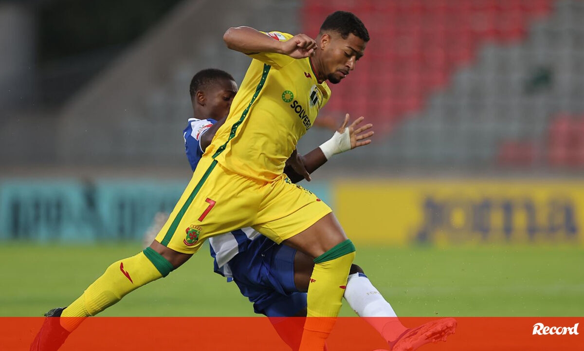 <![CDATA[ Diego apto para o Sporting ]]>
