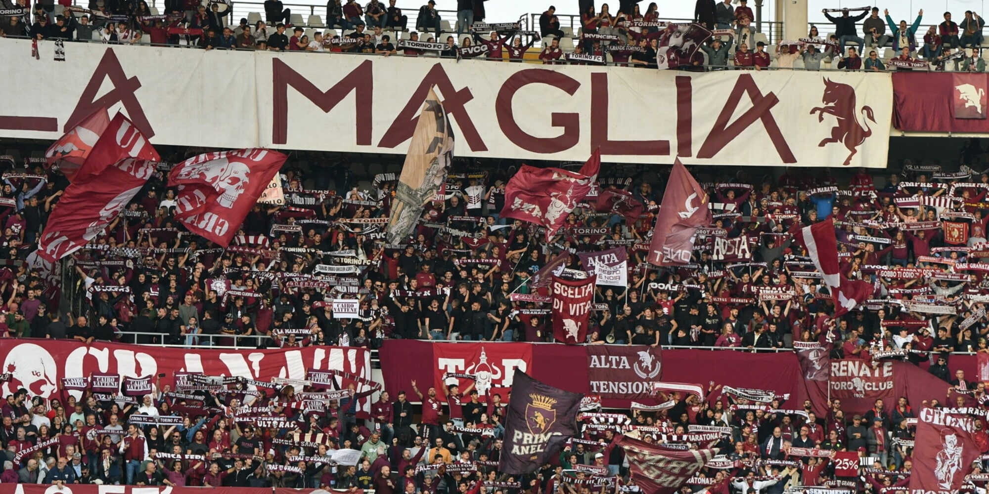 Torino, with Genoa packed with fans and enthusiasm. And now they can extend the lead.