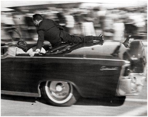 L'agent des services secrets qui a tenté de protéger le président Kennedy lors de son assassinat est décédé