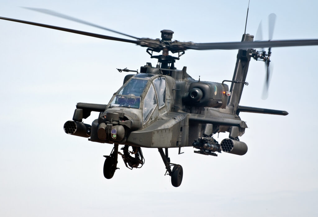 Giovedì il ministro della Difesa nazionale firmerà un contratto per il leasing di otto elicotteri AH-64 Apache dagli Stati Uniti