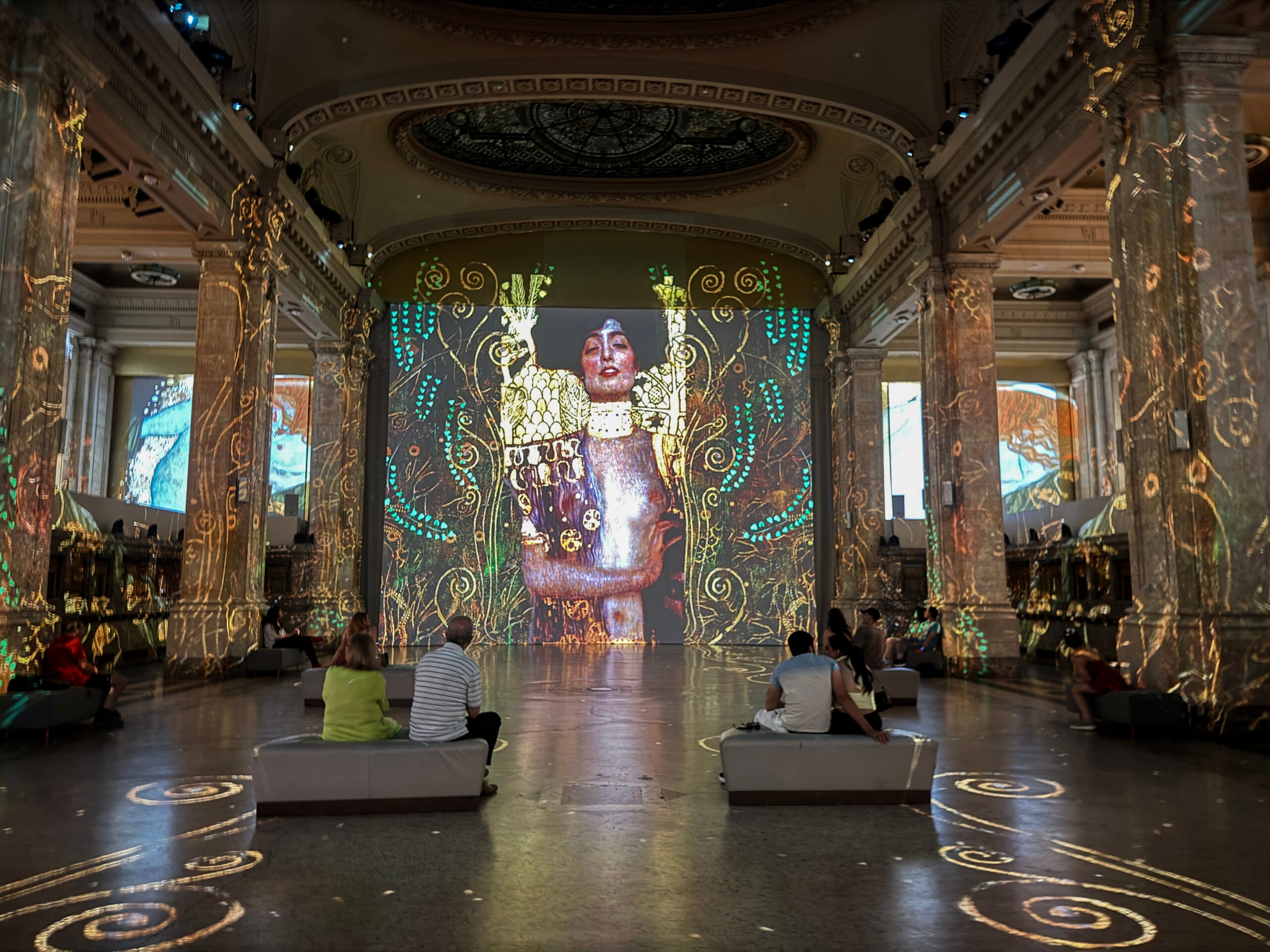 Gustav Klimt-tentoonstelling: een betoverende ervaring