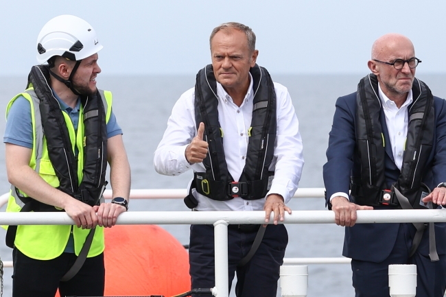 Milioni dal Fondo Nazionale delle Entrate (KPO) per… yacht, mobili e solarium. "Li hanno ricevuti i pochi eletti, e tutti dovranno restituirli."