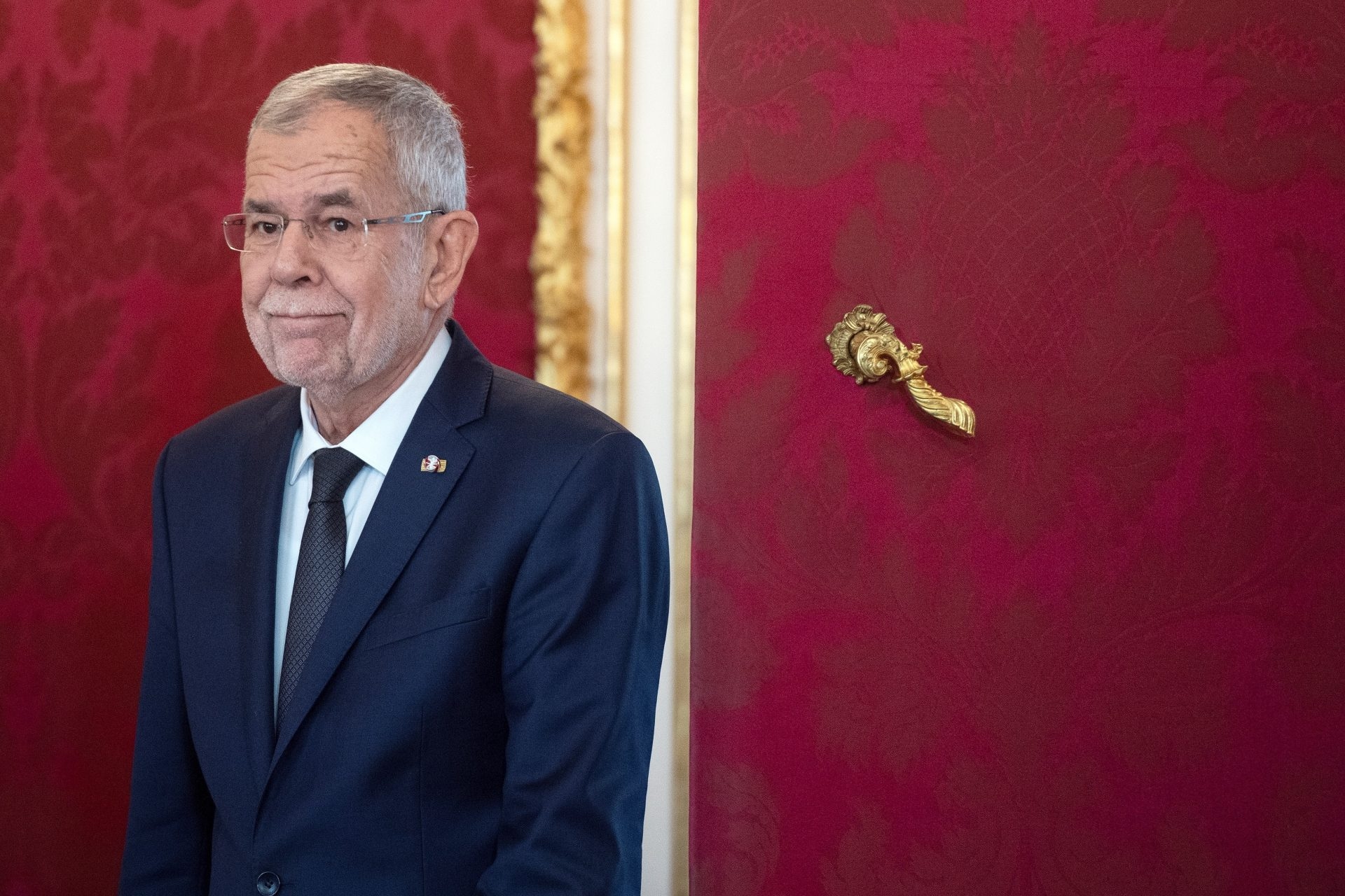 The Austrian president will not attend COP30 because he considers the trip too expensive.