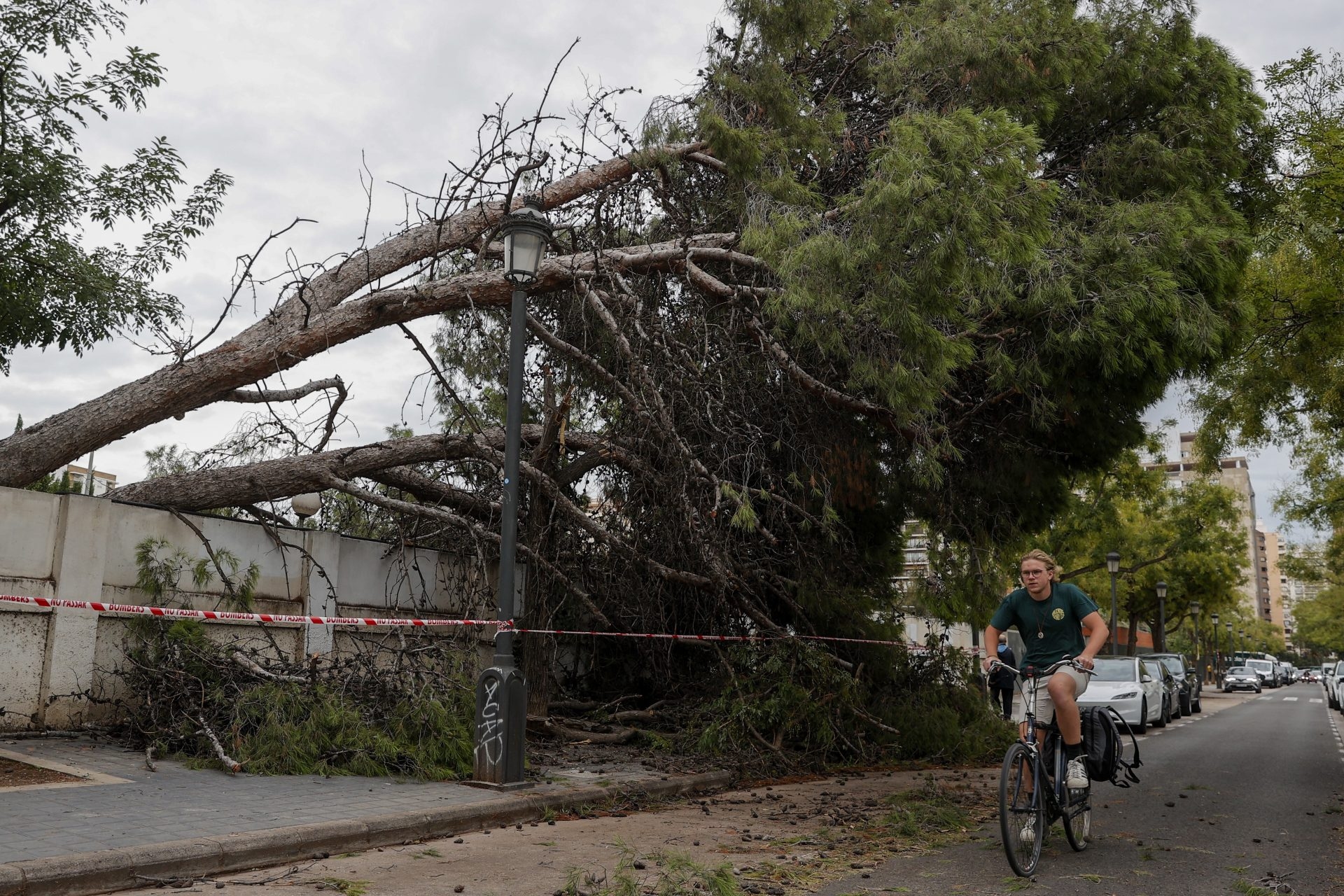 Rote Warnung vor 100 Litern Regen in einer Stunde an der Südküste von Valencia.