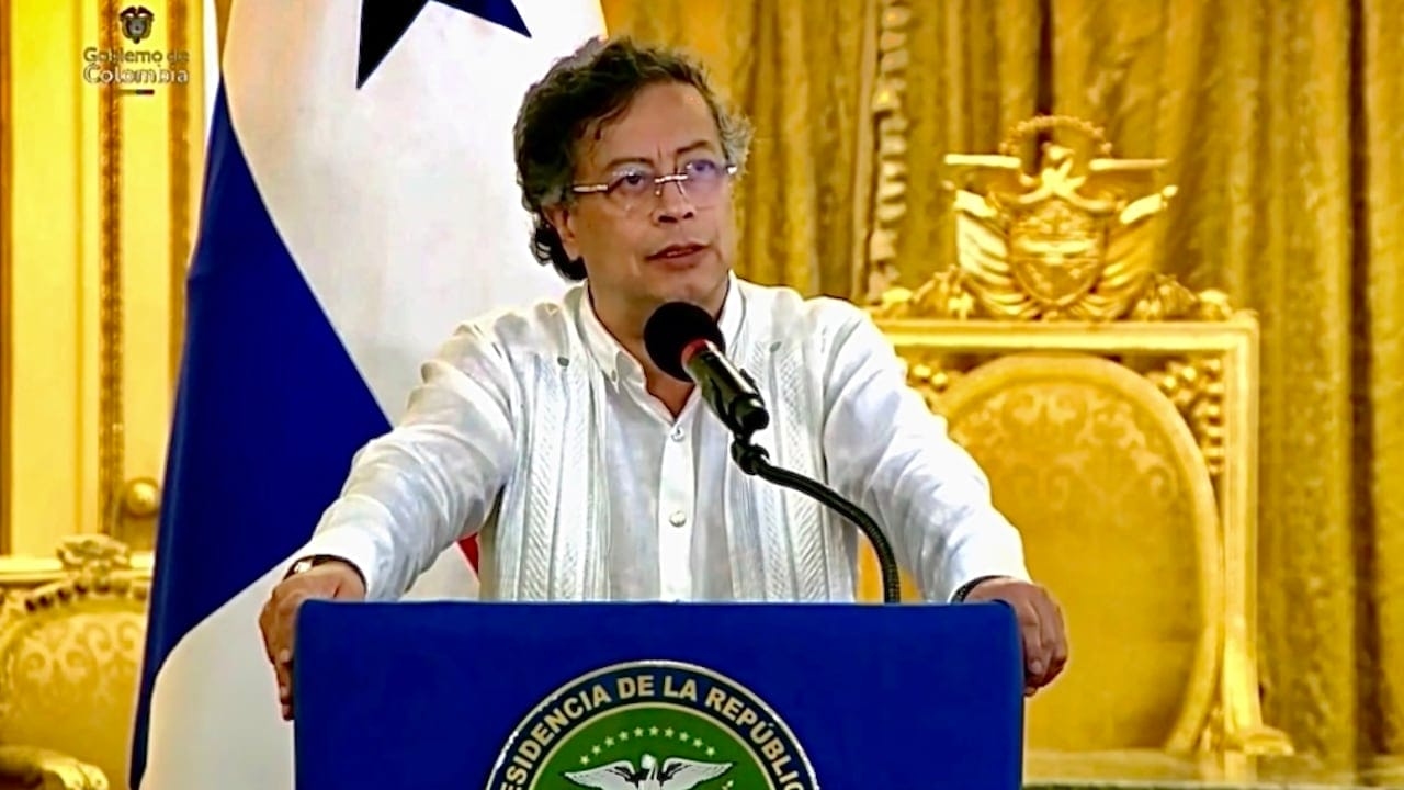 ¡Reformas en Vilo! Gobierno Petro Insiste en Consulta Popular Ante Bloqueo Legislativo y Amenaza de Revés Judicial para Reforma Pensional.