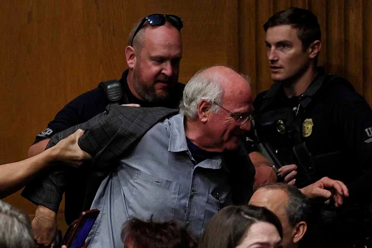 Il co-fondatore di Ben & Jerry's arrestato durante una protesta a Capitol Hill contro il sostegno militare a Israele