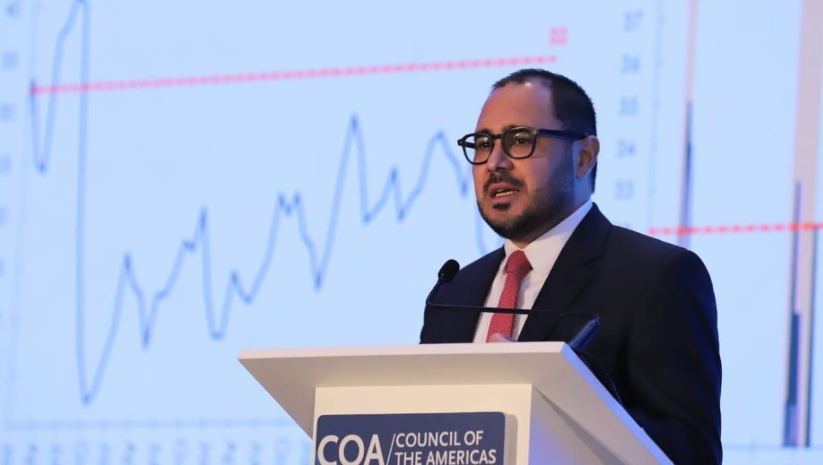 Já somos ricos? Polêmica sobre as declarações do SHCP: a poupança mexicana resistiria à recessão versus a realidade da pobreza extrema