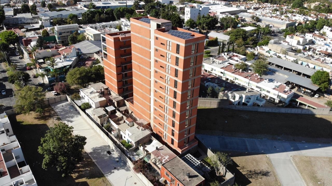 Vastgoedmarkt 2025: Nearshoring stimuleert de Mexicaanse industriële sector, duurzame huisvesting en institutionele huurprijzen winnen terrein