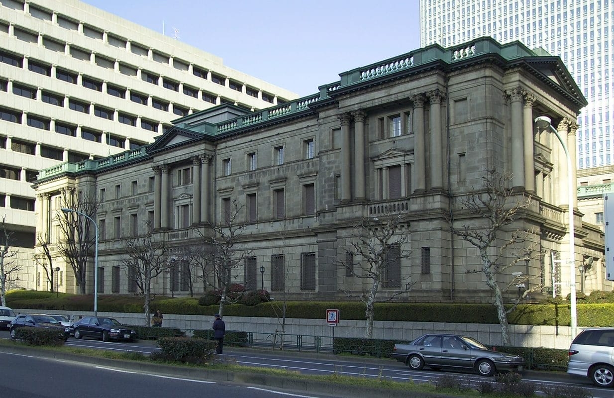 BoJ reverses course and halts plan to calm market panic