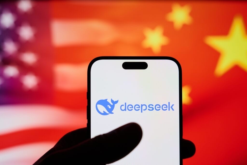 L'intelligenza artificiale cinese sfida gli Stati Uniti: ecco come realizzano l'impossibile senza i loro chip