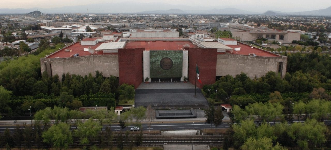 San Lázaro non conosce austerità: i consulenti guadagnano fino a 165.000 dollari al mese