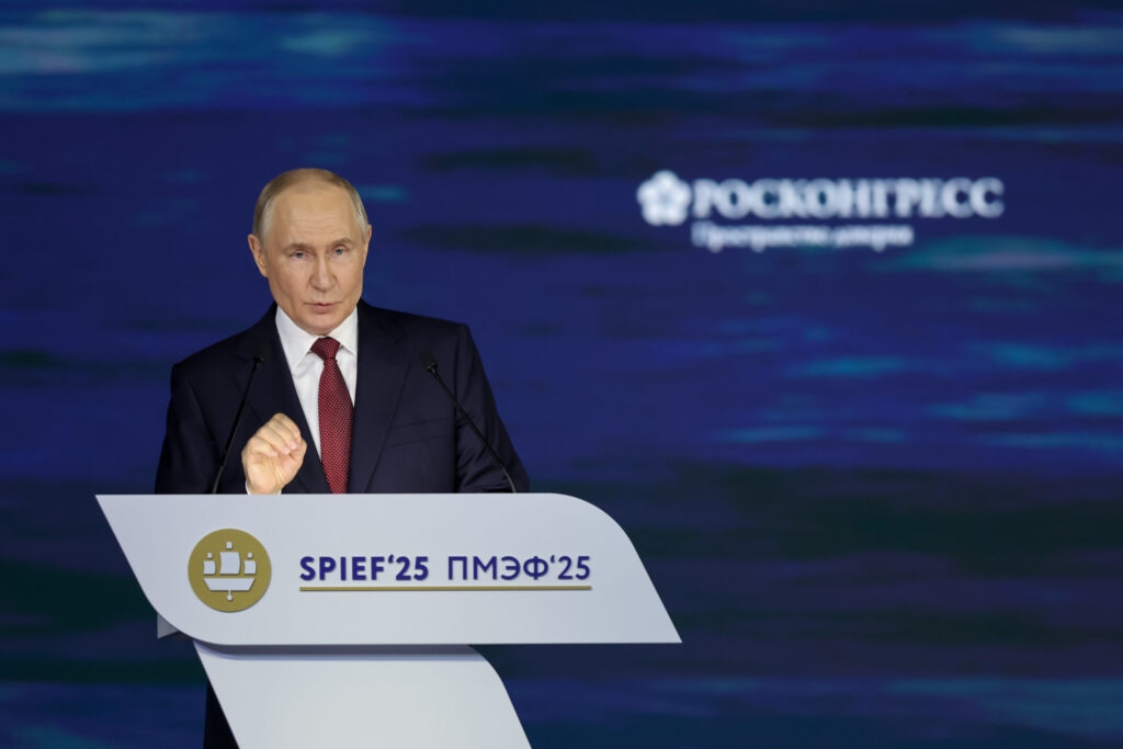 Os danos à UE pela recusa do gás russo já ascendem a 200 mil milhões de euros – Putin