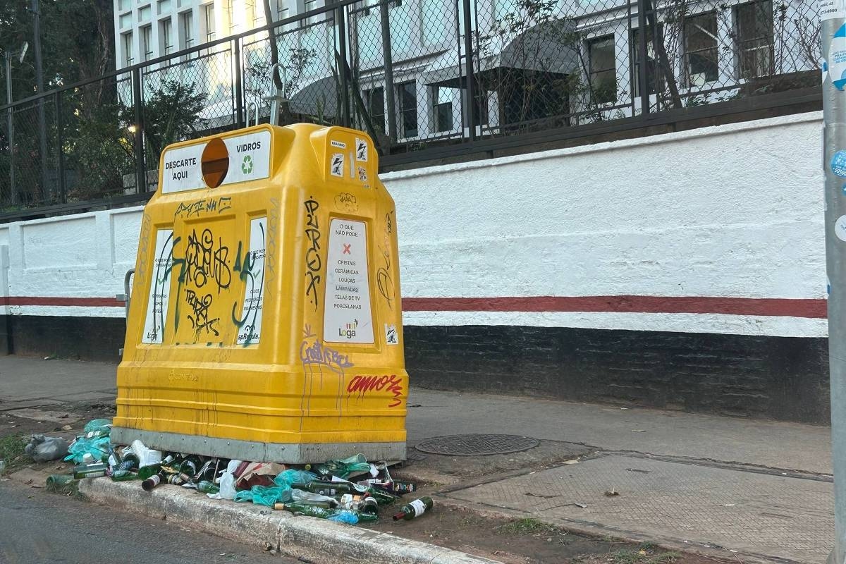 Glass collectors in SP suffer from low adhesion and vandalism