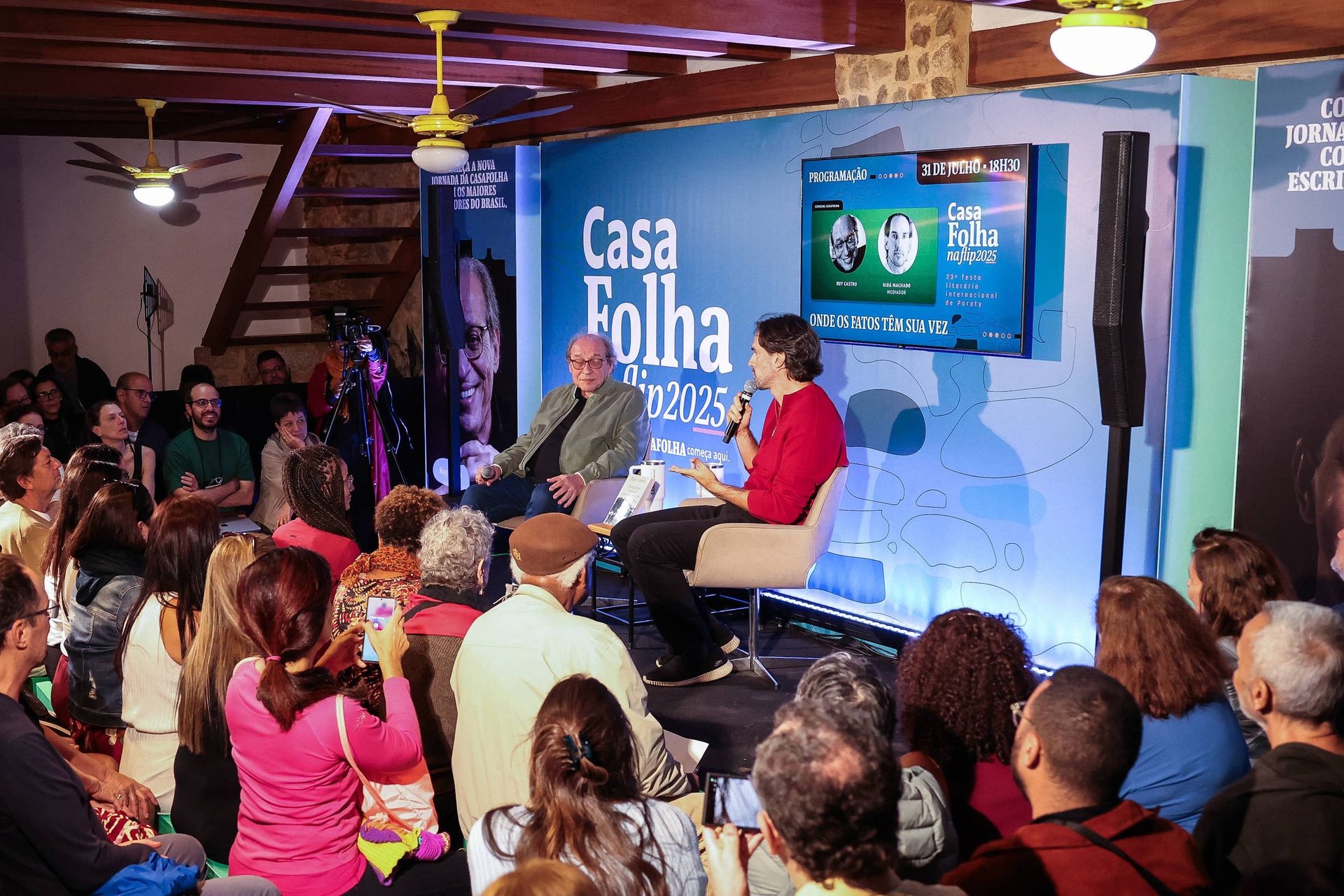 Aparentemente estamos condenados à ditadura da IA, diz Ruy Castro na Flip