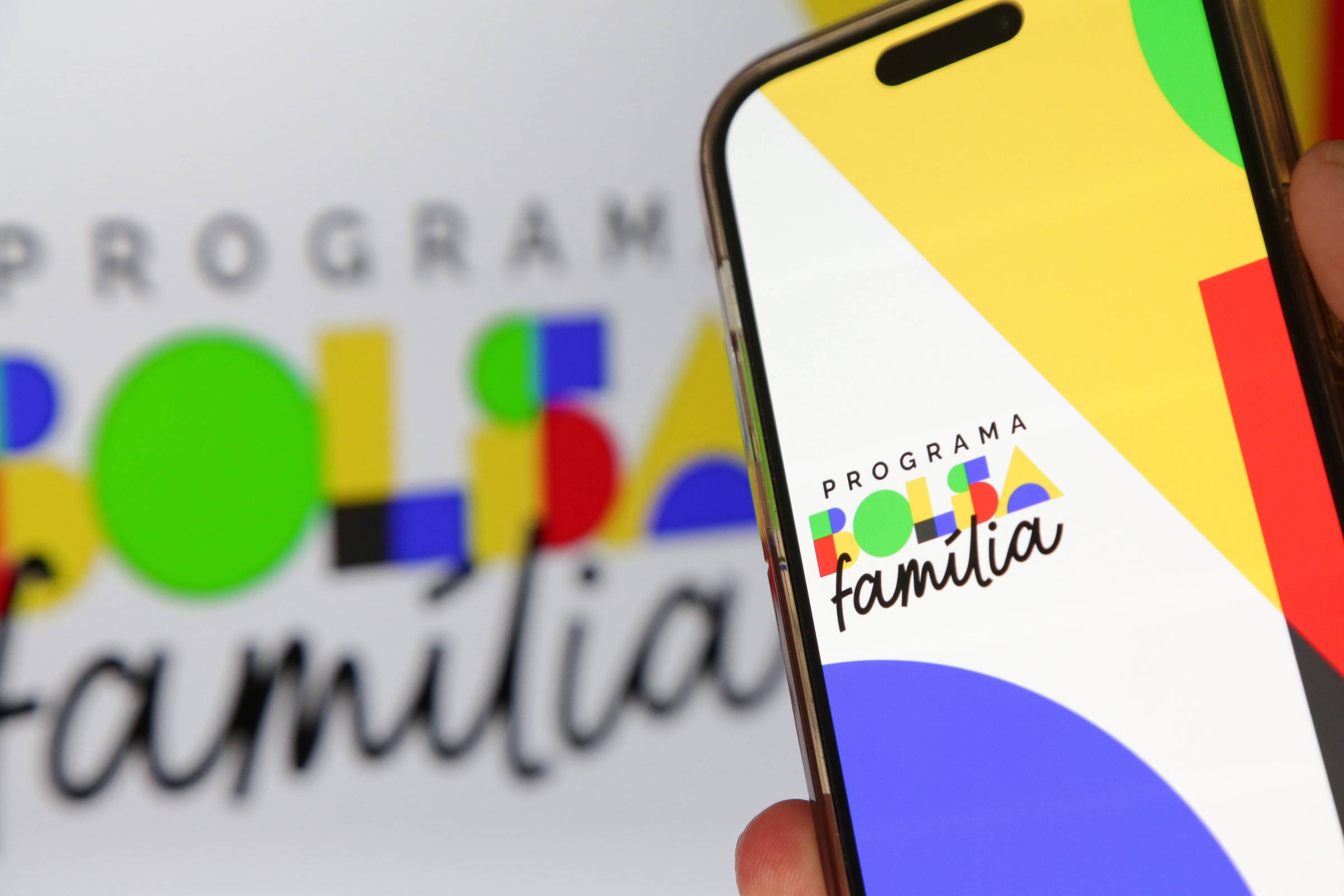 Gasto eleitoral eleva bem-estar e reduz pobreza, mas ficou insustentável