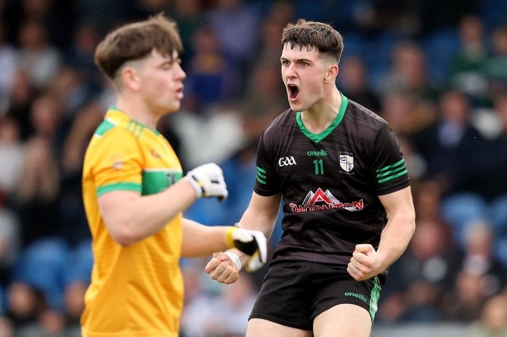 Cargin cruise naar laatste vier van Antrim SFC terwijl McGrath Aghagallon verlaat
