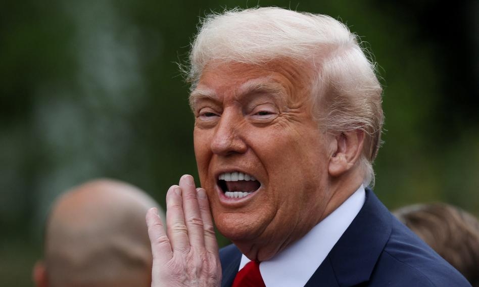 Trump: Ukraine should accept offer of talks with Putin