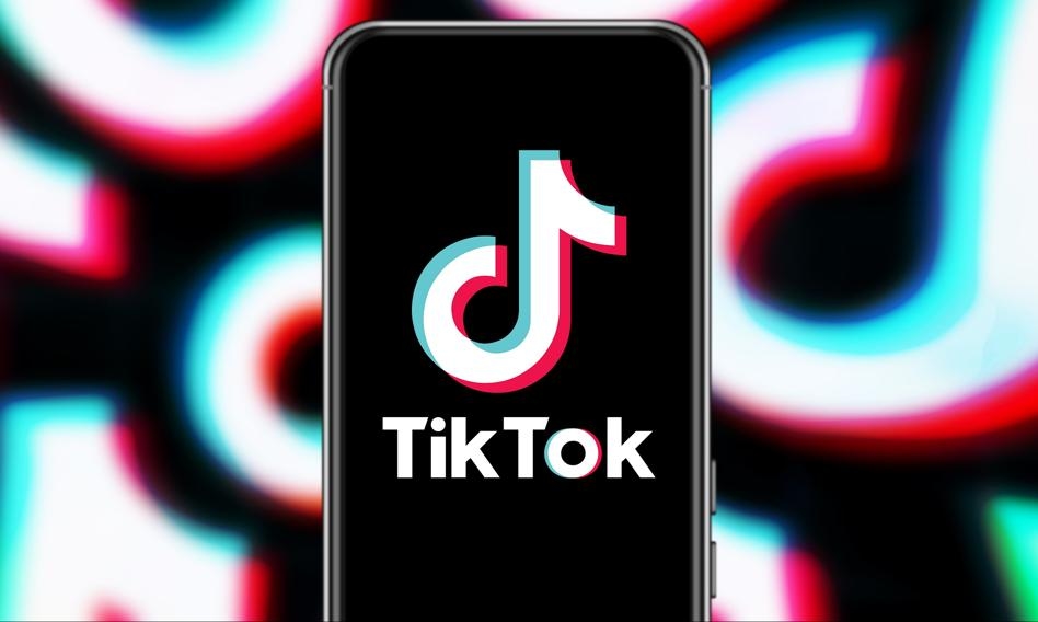 TikTok continuera de fonctionner. Trump signe un décret.