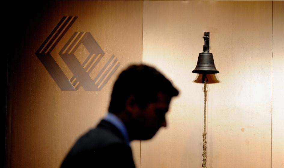 Os bancos afundaram o WIG20. O setor de energia está passando por uma forte recuperação.