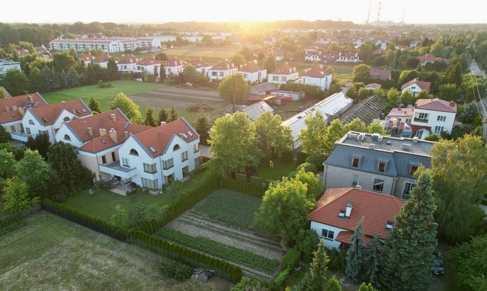 Konflikty na wsi nasilają się wraz z napływem nowych mieszkańców. Rząd chce ustawą wzmocnić pozycję rolników