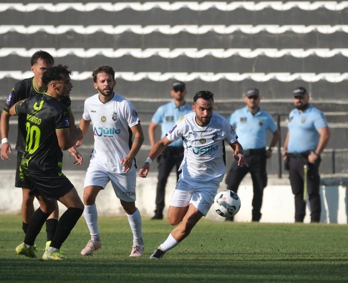 Caldas debuteert in Liga 3 met comeback tegen Sp. Covilha