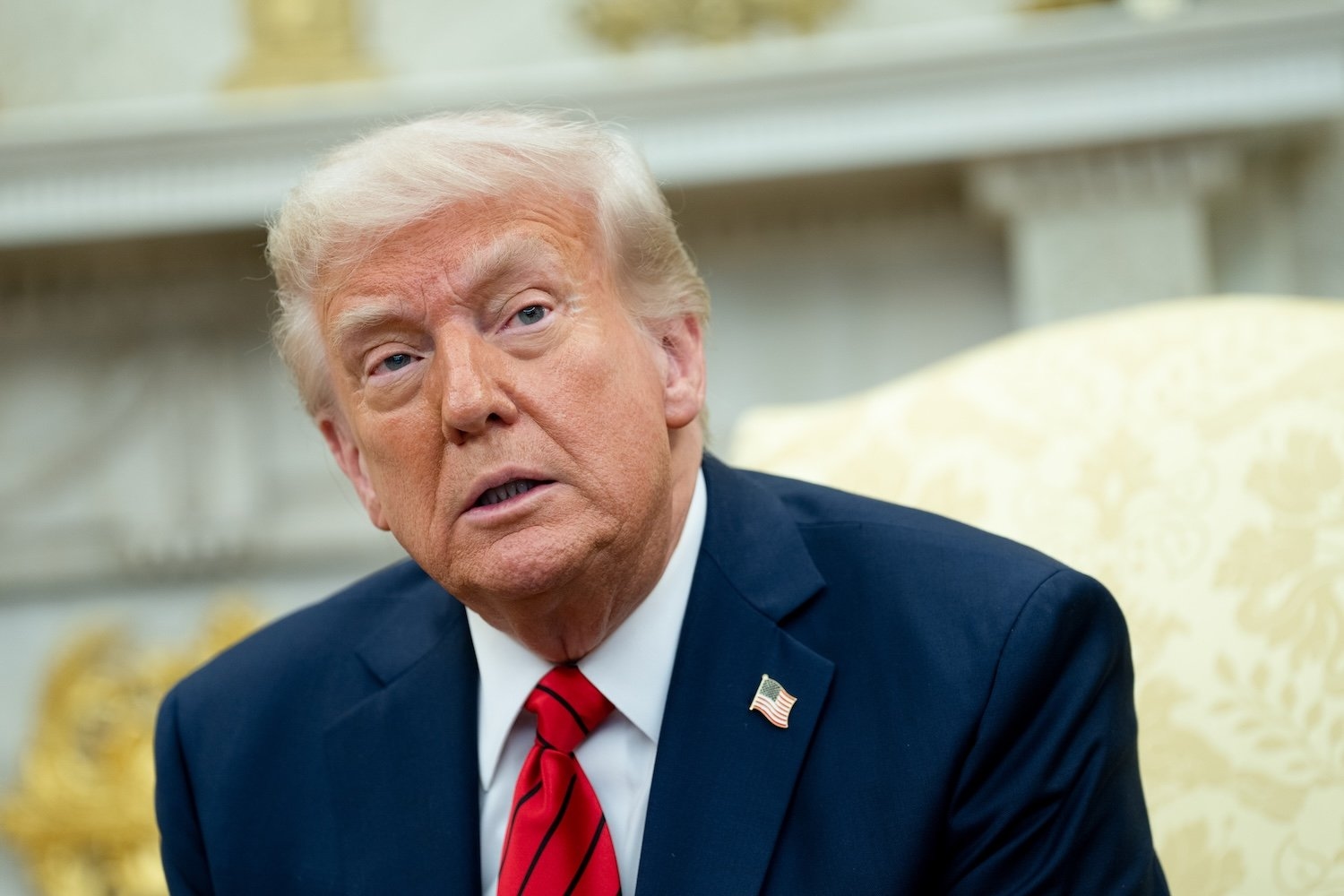 Trump, İlaç Fiyatlarını Düşüreceğini İddia Ettiği Uzun Vadeli Yürütme Emrini İmzaladı