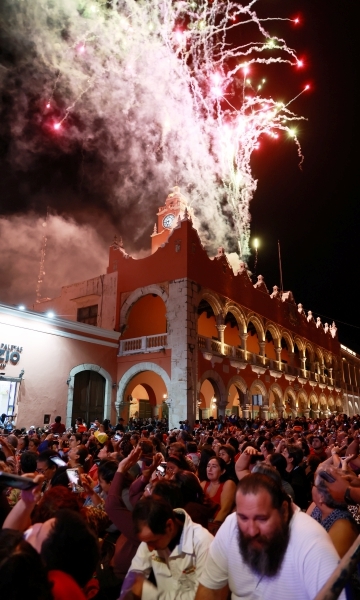 Marca la Quema del Mal Humor el inicio del Carnaval de Mérida 2025