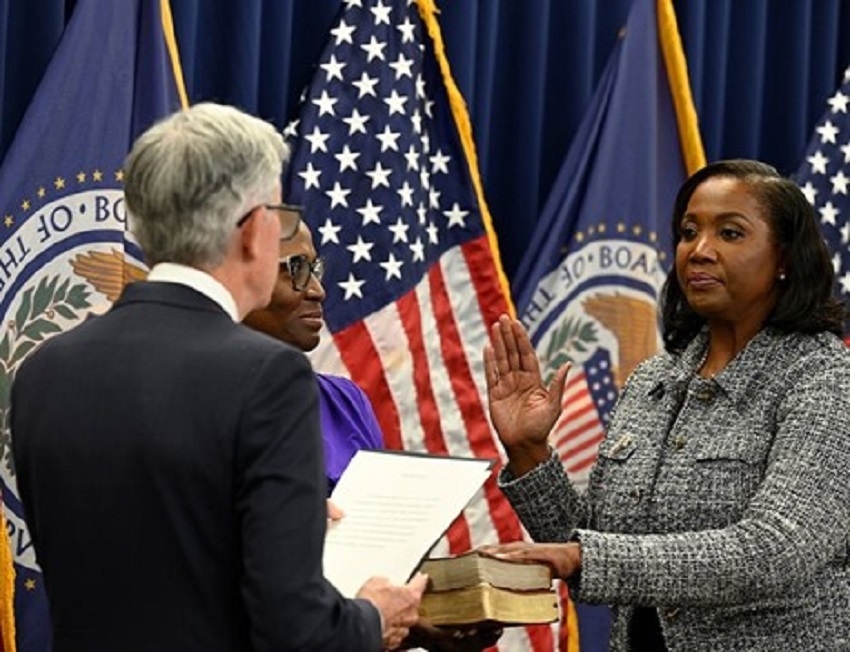 La governatrice della Fed Lisa Cook farà causa per il licenziamento di Trump