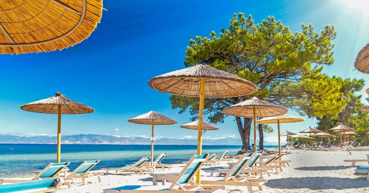 Brit tourists ignoring one crucial factor and it can ‘ruin’ their Greek holiday